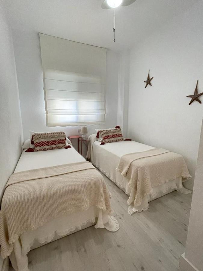 Lujo Frente Al Mar. Luxury On The Beachfront. Motril Exteriör bild